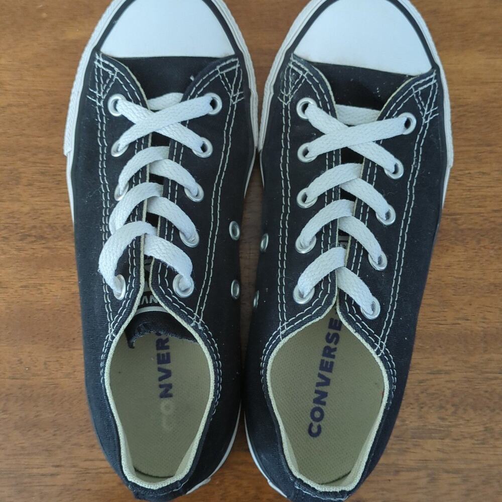 Converse All-Star Chuck Taylor Low sneakers Black Big kids size 2